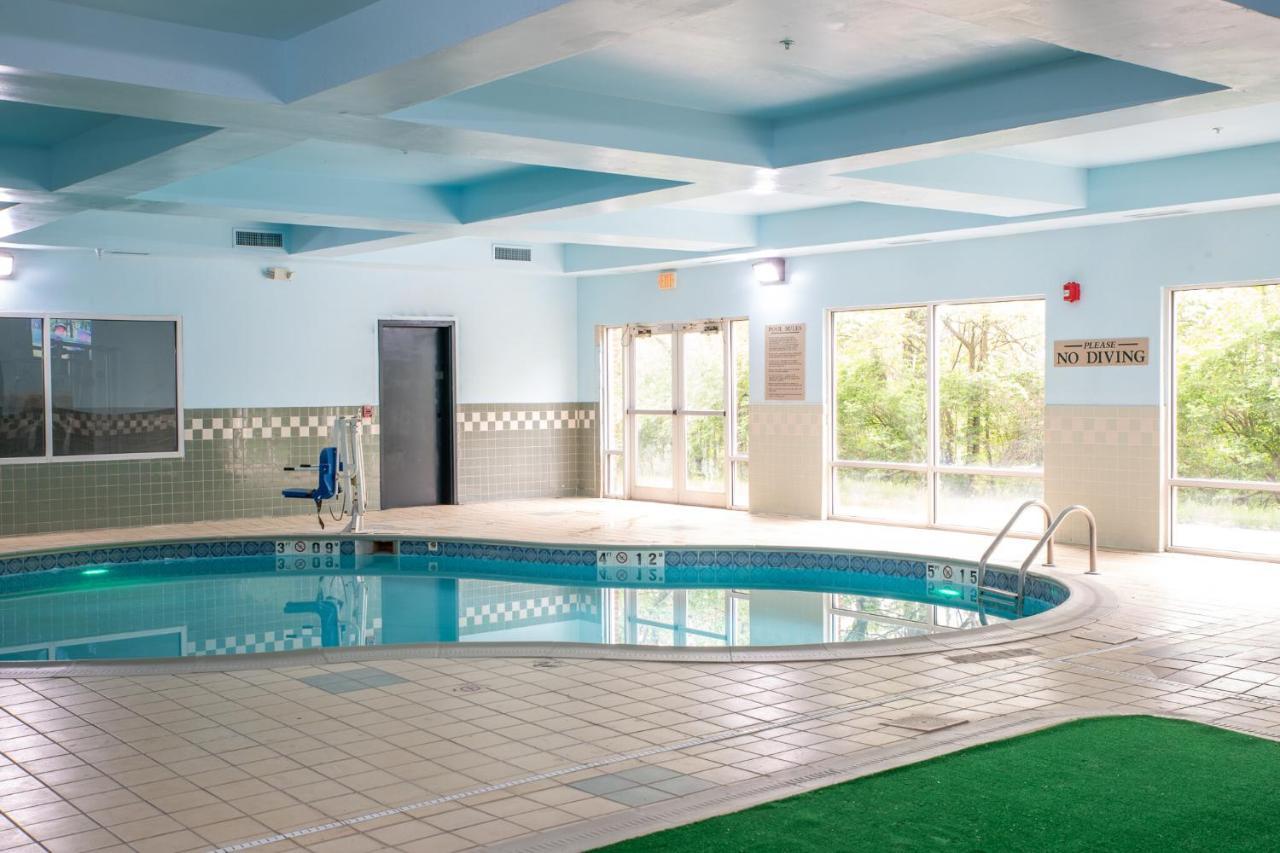 Bliss Point Inn & Suites New Buffalo Exteriör bild