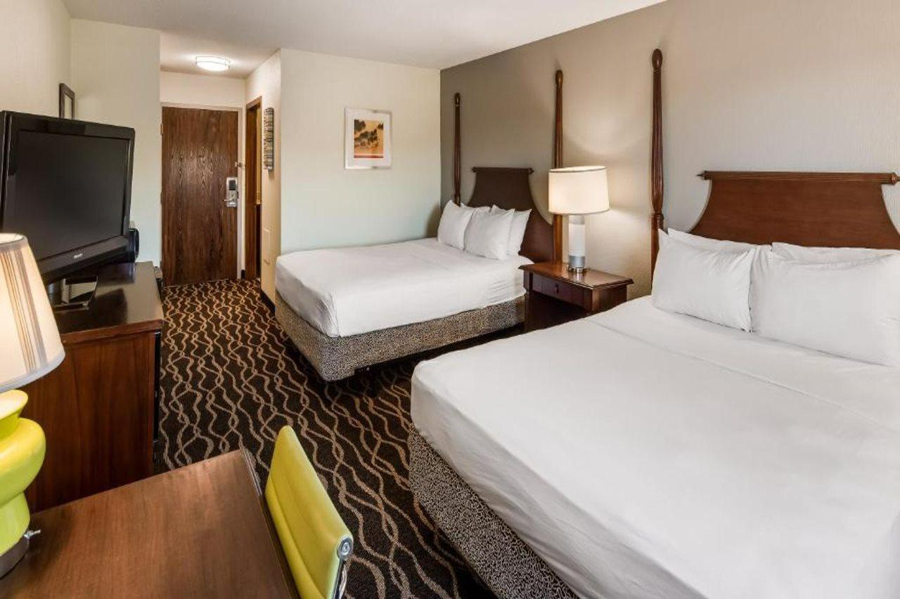 Bliss Point Inn & Suites New Buffalo Exteriör bild